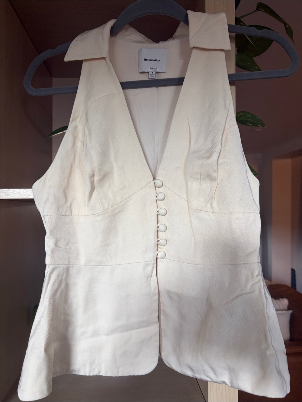 Reformation Rylan Top in Cream - Picture 8 of 9